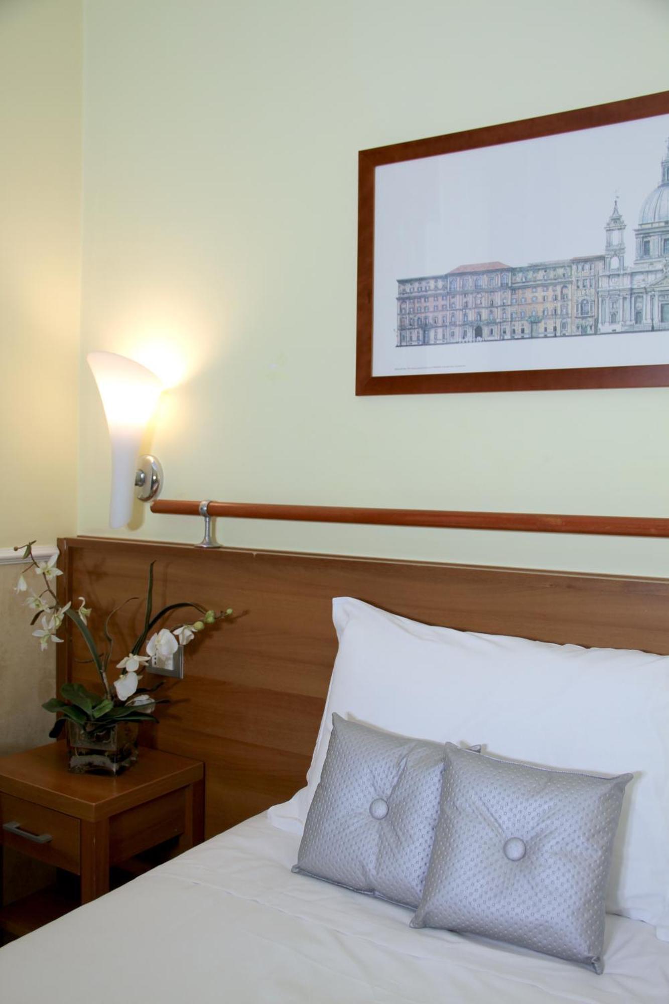 Hotel Windrose Roma Dış mekan fotoğraf